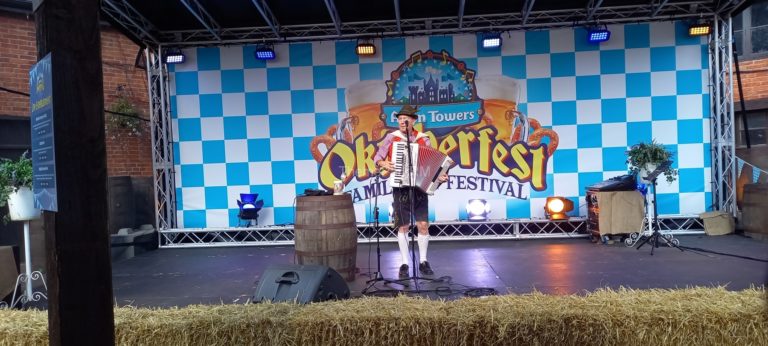 Robert Burton Oktoberfest